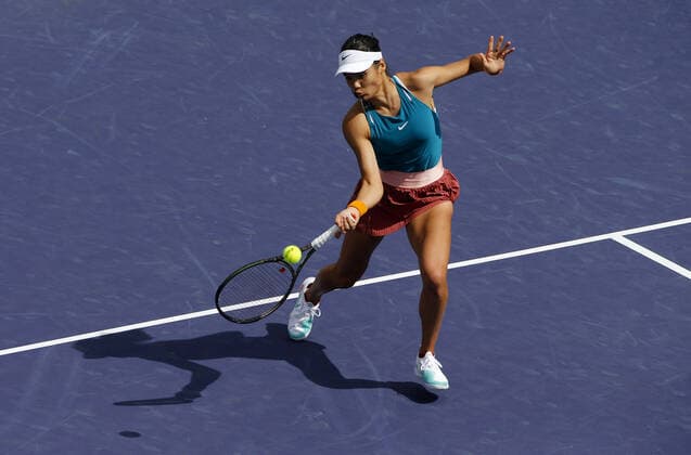 Mandatory Credit: Photo by Ella Ling Shutterstock (12845054m) Emma Raducanu of GBR in action BNP Paribas Open, Tennis, Day 5, Indian Wells Tennis Garden, California, USA - 13 Mar 2022 BNP Paribas Open, Tennis, Day 5, Indian Wells Tennis Garden, California, USA - 13 Mar 2022 Copyright: xEllaxLing Shutterstockx 12845054m