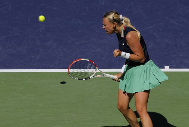 Mandatory Credit: Photo by Ella Ling Shutterstock (12845056cj) Anett Kontaveit of Estonia celebrates BNP Paribas Open, Tennis, Day 6, Indian Wells Tennis Garden, California, USA - 14 Mar 2022 BNP Paribas Open, Tennis, Day 6, Indian Wells Tennis Garden, California, USA - 14 Mar 2022 Copyright: xEllaxLing Shutterstockx 12845056cj