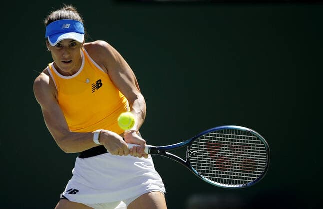 Mandatory Credit: Photo by Ella Ling Shutterstock (12845060p) Sorana Cirstea of Romania in action BNP Paribas Open, Tennis, Day 7, Indian Wells Tennis Garden, California, USA - 15 Mar 2022 BNP Paribas Open, Tennis, Day 7, Indian Wells Tennis Garden, California, USA - 15 Mar 2022 Copyright: xEllaxLing Shutterstockx 12845060p