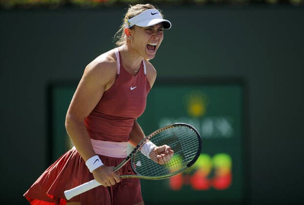 Mandatory Credit: Photo by Ella Ling Shutterstock (12849404q) Paula Badosa of Spain celebrates BNP Paribas Open, Tennis, Day 9, Indian Wells Tennis Garden, California, USA - 17 Mar 2022 BNP Paribas Open, Tennis, Day 9, Indian Wells Tennis Garden, California, USA - 17 Mar 2022 Copyright: xEllaxLing Shutterstockx 12849404q