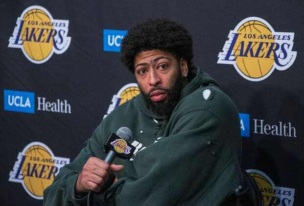 April 3, 2022, Los Angeles, California, USA: Anthony Davis 3 of the Los Angeles Lakers during a press conference, PK, Pressekonferenz after losing their NBA, Basketball Herren, USA game against the Denver Nuggets on Sunday April 3, 2022 at Crypto.com Arena in Los Angeles, California. Lakers lose to Nuggets, 118-129. PI Los Angeles USA - ZUMAp124 20220403_zaa_p124_051 Copyright: xJAVIERxROJASx