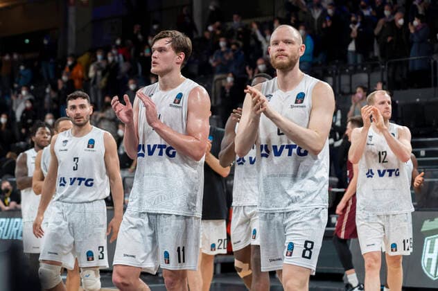 Disappointed Hamburg Towers Hamburg Towers vs Lietkabelis Panevezys, basketball, Eurocup, group stage, matchday 13, season 2021 2022, 04 04 2022 Marcel von Fehrn Hamburg Towers vs Lietkabelis Panevezys, basketball, Eurocup, group stage, matchday 13, season 2021 2022, 04 04 2022 Hamburg Copyright: xEibnerxPressefoto MarcelxvonxFehrnx EP_MFN