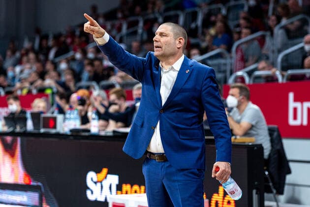 Oren Amiel Brose Bamberg, Coach , Brose Bamberg vs BG Goettingen, Basketball, easyCredit BBL, Matchday 30, 13 04 2022 Brose Bamberg vs BG Goettingen, Basketball, easyCredit BBL, Matchday 30, 13 04 2022 Bamberg Copyright: xEIBNER GuenerxSantemizx BRB_EER