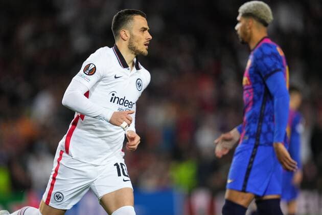 Mandatory Credit: Photo by Bagu Blanco Pressinphoto Shutterstock (12895065e) Filia Kostic of Eintracht Frankfurt celebrates his goal FC Barcelona, Barca v Eintracht Frankfurt, UEFA Europa League, Quarter Final. Football, Camp Nou Stadium, Barcelona, Spain - 14 Apr 2022 Editorial use only FC Barcelona v Eintracht Frankfurt, UEFA Europa League, Quarter Final. Football, Camp Nou Stadium, Barcelona, Spain - 14 Apr 2022 Editorial use only Copyright: xBaguxBlanco Pressinphoto Shutterstockx 12895065e