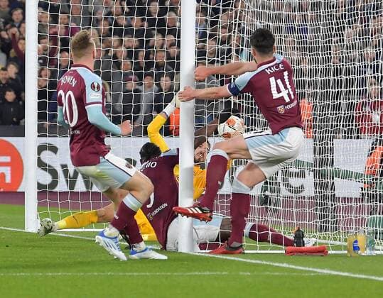 Mandatory Credit: Photo by Arfa Griffiths West Ham United Shutterstock (12914202ab) Michail Antonio of West Ham United scores West Ham United v Eintracht Frankfurt, UEFA Europa League, Semi-Final, First Leg, Football, The London Stadium, London, UK - 28 Apr 2022 EDITORIAL USE ONLY No use with unauthorised audio, video, data, fixture lists, club league logos or live services. Online in-match use limited to 120 images, no video emulation. No use in betting, games or single club league player publications. West Ham United v Eintracht Frankfurt, UEFA Europa League, Semi-Final, First Leg, Football, The London Stadium, London, UK - 28 Apr 2022 EDITORIAL USE ONLY No use with unauthorised audio, video, data, fixture lists, club league logos or live services. Online in-match use limited to 120 images, no video emulation. No use in betting, games or single club league player publications. Copyright: xArfaxGriffiths WestxHamxUnited Shutterstockx 12914202ab
