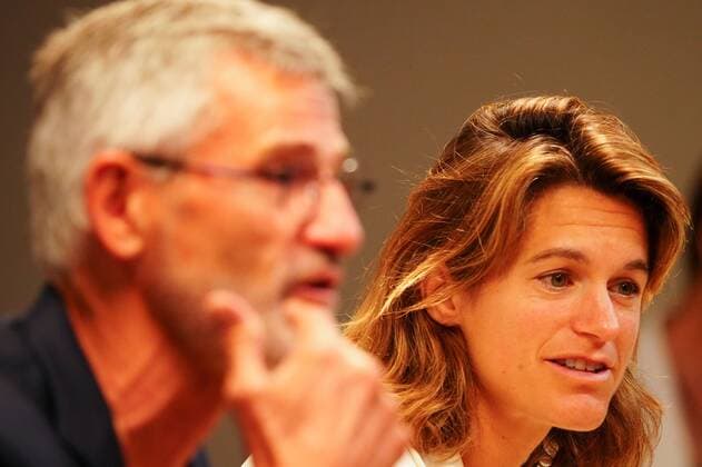 Mandatory Credit: Photo by Javier Garcia Shutterstock (12960016k) French Tennis Federation President Gilles Moretton at the end of tournament press conference, PK, Pressekonferenz with Tournament Director Amelie Mauresmo French Open Tennis, Day 15, Roland Garros, Paris, France - 05 Jun 2022 French Open Tennis, Day 15, Roland Garros, Paris, France - 05 Jun 2022 Copyright: xJavierxGarcia Shutterstockx 12960016k