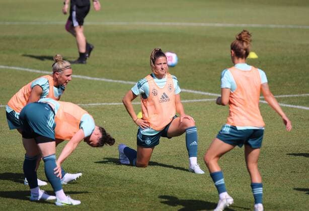 16 06 2022, xcex, GER, Herzogenaurach, Adi Dassler Stadion, Womens Football, Uefa EURO 2022, DFB Women, Preparation, Herzo Base, Training DFB Women National Team, Chantal Hagel DFL regulations prohibit any use of photographs as image sequences and or quasi video