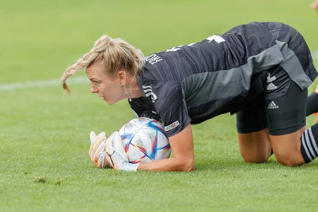 Merle Frohms GER, 1, Goalkeeper, goal keeper , 24 06 2022, Erfurt Germany , Soccer, Women, International, Germany Switzerland, DFB DFL REGULATIONS PROHIBIT ANY USE OF PHOTOGRAPHS AS IMAGE SEQUENCES AND OR QUASI VIDEO xprx