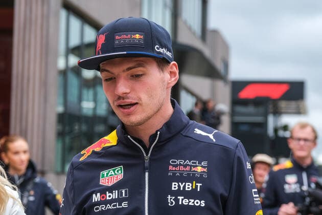 Max Verstappen NED, Oracle Red Bull Racing 1 in the paddock, British Grand Prix, Silverstone, motorsport, Formula 1, British Grand Prix, Silverstone, motorsport, Formula 1, Photo Knab Eibner Towcester Copyright: xEibner-Pressefotox