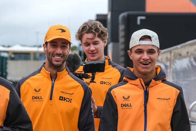 Daniel Ricciardo AUS, McLaren F1 Team 3 and Lando Norris UK, McLaren F1 Team 4 in the paddock, British Grand Prix, Silverstone, Motorsport, Formula 1, British Grand Prix, Silverstone, Motorsport, Formula 1, Photo Knab Eibner Towcester Copyright: xEibner-Pressefotox