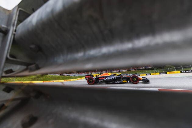 09 07 2022, Red Bull Ring, Spielberg, AUT, FIA, Formula One, Austrian Grand Prix, Free Practice, in picture Max Verstappen NED, Red Bull Racing Max Verstappen of Netherlands during the training for the Austrian FIA Formula One Grand Prix at the Red Bull Ring in Spielberg, Austria on 2022 07 09 Expa Spielberg EP_ang