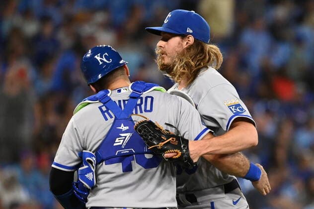 July 14, 2022, Toronto, ON, Canada: Kansas City Royals relief pitcher Scott Barlow, right, celebrates with catcher Sebastian Rivero after defeating the Toronto Blue Jays in American League baseball action in Toronto, Thursday, July 14, 2022. Scott Barlow, Sebastian Rivero - ZUMAc35_ 20220714_zaf_c35_102 Copyright: xJonxBlackerx