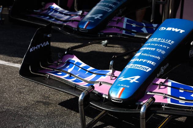 Alpine F1 Team A522, mechanical detail front wing, aileron, during the Formula 1 Lenovo Grand Prix de France, French Grand Prix 2022, 12th round of the 2022 FIA Formula One World Championship, WM, Weltmeisterschaft from July 22 to 24, 2022 on the Circuit Paul Ricard, in Le Castellet, France - F1 - FRENCH GRAND PRIX 2022 DPPI Panoramic 00122028_AV6_8353