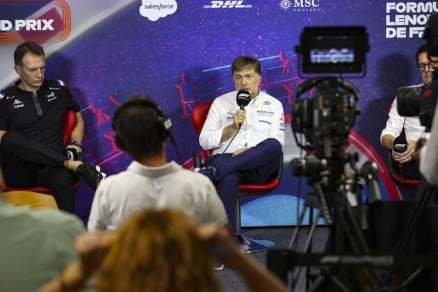 press conference, PK, Pressekonferenz with ROSSI Laurent (fra), CEO of Alpine with CAPITO Jost, Chief Executive Officer of Williams Racing and SHOVLIN Andrew (gbr), Mercedes AMG trackside engineering director, portrait during the Formula 1 Lenovo Grand Prix de France, French Grand Prix 2022, 12th round of the 2022 FIA Formula One World Championship, WM, Weltmeisterschaft from July 22 to 24, 2022 on the Circuit Paul Ricard, in Le Castellet, France - F1 - FRENCH GRAND PRIX 2022 DPPI Panoramic 00122028_AV6_1758