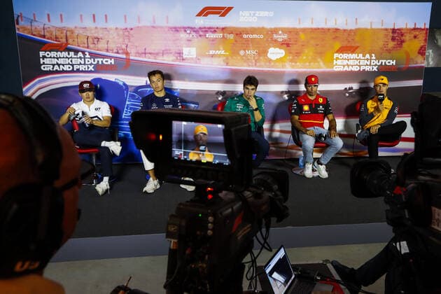 TSUNODA Yuki (jap), Scuderia AlphaTauri AT03, ALBON Alexander (tha), Williams Racing FW44, STROLL Lance (can), Aston Martin F1 Team AMR22, SAINZ Carlos (spa), Scuderia Ferrari F1-75, NORRIS Lando (gbr), McLaren F1 Team MCL36, portrait, press conference, PK, Pressekonferenz during the Formula 1 Heineken Dutch Grand Prix 2022, 15th round of the 2022 FIA Formula One World Championship, WM, Weltmeisterschaft from September 2 to 4, 2022 on the Zandvoort Circuit, in Netherlands, Belgium - F1 - DUTCH GRAND PRIX 2022 DPPI Panoramic 00122035__V2_3650.JPG_