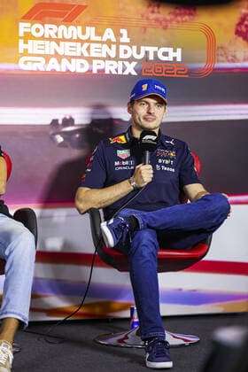 VERSTAPPEN Max (ned), Red Bull Racing RB18, portrait, press conference, PK, Pressekonferenz during the Formula 1 Heineken Dutch Grand Prix 2022, 15th round of the 2022 FIA Formula One World Championship, WM, Weltmeisterschaft from September 2 to 4, 2022 on the Zandvoort Circuit, in Netherlands, Belgium - F1 - DUTCH GRAND PRIX 2022 DPPI Panoramic 00122035_AV6_4561.JPG_