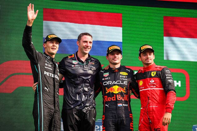 Podium: VERSTAPPEN Max (ned), Red Bull Racing RB18, RUSSELL George (gbr), Mercedes AMG F1 Team W13, LECLERC Charles (mco), Scuderia Ferrari F1-75, portrait during the Formula 1 Heineken Dutch Grand Prix 2022, 15th round of the 2022 FIA Formula One World Championship, WM, Weltmeisterschaft from September 2 to 4, 2022 on the Zandvoort Circuit, in Netherlands, Belgium - F1 - DUTCH GRAND PRIX 2022 - RACE DPPI Panoramic 20220904_G00D3886