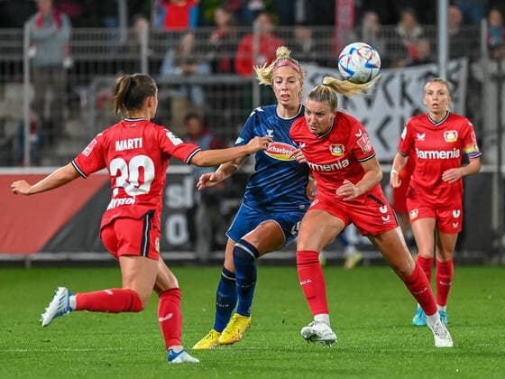 Duel between Sharon Beck 1 FC Köln, 10 and Melissa Friedrich Bayer 04 Leverkusen, 03 Davor Lara Marti Bayer 04 Leverkusen, 30 Bayer 04 Leverkusen vs 1 FC Koeln, Football, Flyeralarm Frauen Bundesliga, 2 Spieltag, Saison 2022 2023, 23 09 2022 DFB DFL Regulations prohibit any use of Photographs as image sequences and or quasi video Bayer 04 Leverkusen vs 1 FC Koeln, Football, Flyeralarm Frauen Bundesliga, 2 Spieltag, Saison 2022 2023, 23 09 2022 Leverkusen Copyright: xEibner-Pressefoto ThomasxHaeslerx EP_EER