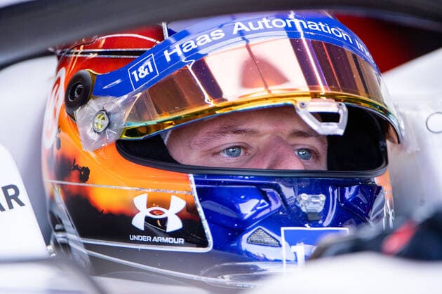 Mick Schumacher GER, Haas F1 Team 47 with special helmet in car, USA, Formula 1 Grand Prix of the USA, Circuit of the Americas Austin, 3 Free Practice, 22 10 2022 USA, Formula 1 Grand Prix of the USA, Circuit of the Americas Austin, 3 Free Practice, 22 10 2022 Austin Copyright: xEibner Memmlerx EP_MMR