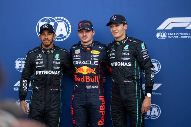 Lewis Hamilton UK, Mercedes AMG Petronas F1 Team 44 in 3rd place, Max Verstappen NED, Oracle Red Bull Racing 1 on pole, George Russell UK, Mercedes AMG Petronas F1 Team 63 in 2nd place, MEX, Formula 1 Mexican Grand Prix, Autodromo Hermanos Rodriguez Mexico City, Qualifying, 29 10 2022 MEX, Formula 1 Mexican Grand Prix, Autodromo Hermanos Rodriguez Mexico City, Qualifying, 29 10 2022 Mexico City Copyright: xEibner Memmlerx EP_MMR