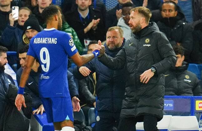 Mandatory Credit: Photo by Javier Garcia Shutterstock (13602519bd) Chelsea manager Graham Potter substitutes Pierre-Emerick Aubameyang Chelsea v Dinamo Zagreb, UEFA Champions League, Group E, Football, Stamford Bridge, London, UK - 02 Nov 2022 EDITORIAL USE ONLY No use with unauthorised audio, video, data, fixture lists, club league logos or live services. Online in-match use limited to 120 images, no video emulation. No use in betting, games or single club league player publications. Chelsea v Dinamo Zagreb, UEFA Champions League, Group E, Football, Stamford Bridge, London, UK - 02 Nov 2022 EDITORIAL USE ONLY No use with unauthorised audio, video, data, fixture lists, club league logos or live services. Online in-match use limited to 120 images, no video emulation. No use in betting, games or single club league player publications. Copyright: xJavierxGarcia Shutterstockx 13602519bd