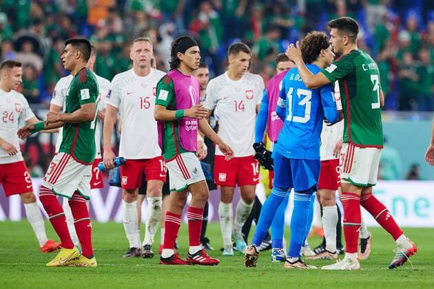 RECORD DATE NOT STATED FIFA World Cup, WM, Weltmeisterschaft, Fussball Qatar 2022 Mexico vs Poland Erick Gutierrez, Guillermo Ochoa,C esar Montes of Mexico during the game Mexican national team, Nationalteam (Mexico) vs Poland, Corresponding to Group C of the FIFA World Cup Qatar 2022, at 974 Stadium, Ras Abu Aboud, November 22, 2022. <br><br> Erick Gutierrez, Guillermo Ochoa,C esar Montes de Mexico durante el partido Seleccion Nacional Mexicana (Mexico) vs Polonia, correspondiente al Grupo C de la Copa Mundial de la FIFA Qatar 2022, en el Estadio 974, Ras Abu Aboud, 22 de noviembre de 2022. RAS ABU ABOUD DOHA QATAR Copyright: xJorgexMartinezx 20221122_6774