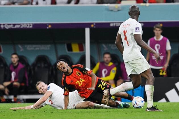 RECORD DATE NOT STATED FIFA World Cup, WM, Weltmeisterschaft, Fussball Qatar 2022 Belgium 1-0 Canada (L-R), Alistair Johnston of Canada and Lois Openda of Belgium during the game Belgium vs Canada, Corresponding to Group F of the FIFA World Cup Qatar 2022, at Ahmad bin Ali Stadium, Al-Rayyan, November 23, 2022. <br><br> (I-D), Alistair Johnston de Canada y Lois Openda de Belgica durante el partido Belgica vs Canada, correspondiente al Grupo F de la Copa Mundial de la FIFA Qatar 2022, en el Estadio Ahmad bin Ali, Al-Rayyan, 23 de noviembre de 2022. AL RAYYAN DOHA QATAR Copyright: xJorgexMartinezx 20221123_8562