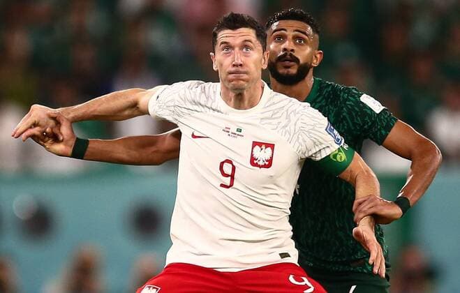 Mandatory Credit: Photo by Michael Zemanek Shutterstock (13634787ap) Robert Lewandowski of Poland and Abdulelah Al-Amri of Saudi Arabia Poland v Saudi Arabia, FIFA World Cup, WM, Weltmeisterschaft, Fussball 2022, Group C, Football, Education City Stadium, Doha, Qatar - 26 Nov 2022 Editorial Use Only Poland v Saudi Arabia, FIFA World Cup 2022, Group C, Football, Education City Stadium, Doha, Qatar - 26 Nov 2022 Editorial Use Only Copyright: xMichaelxZemanek Shutterstockx 13634787ap
