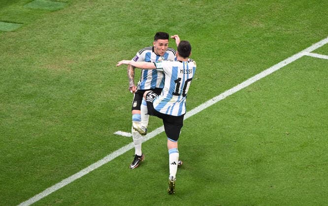 Football, Men, Season 2022 23, World Cup in Qatar, Group C 2 Matchday , Argentina Mexico at Lusail Iconic Stadium in Lusail, f l Enzo Fernandez Argentina , Lionel Messi Argentina , cheering after goal to 2 0, 26 11 2022, Copyright: xMatthiasxKochx