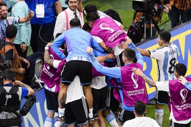 RECORD DATE NOT STATED FIFA World Cup, WM, Weltmeisterschaft, Fussball Qatar 2022 Argentina vs Mexico Enzo Fernandez celebrates his goal 2-0 of Argentina during the game Argentina vs Mexican national team, Nationalteam (Mexico), Corresponding to Group C of the FIFA World Cup Qatar 2022, at Lusail Stadium, Lusail, Doha, November 26, 2022. <br><br> Enzo Fernandez celebra su gol 2-0 de Argentina durante el partido Argentina vs Seleccion Nacional Mexicana (Mexico), correspondiente al Grupo C de la Copa Mundial de la FIFA Qatar 2022, en el Estadio Lusail, Lusail, Doha, 26 de noviembre de 2022. LUSAIL DOHA QATAR Copyright: xMarcioxMachadox 20221126_12631