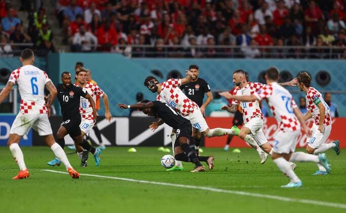 Mandatory Credit: Photo by Kieran McManus Shutterstock (13634907bg) Josko Gvardiol of Croatia fouls Alphonso Davies of Canada Croatia v Canada, FIFA World Cup, WM, Weltmeisterschaft, Fussball 2022, Group F, Football, Khalifa International Stadium, Ar-Rayyan, Qatar - 27 Nov 2022 Editorial Use Only Croatia v Canada, FIFA World Cup 2022, Group F, Football, Khalifa International Stadium, Ar-Rayyan, Qatar - 27 Nov 2022 Editorial Use Only Copyright: xKieranxMcManus Shutterstockx 13634907bg