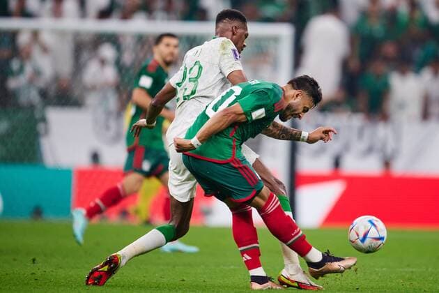 RECORD DATE NOT STATED FIFA World Cup, WM, Weltmeisterschaft, Fussball Qatar 2022 Saudi Arabia vs Mexico (L-R), Mohammed Kanno of Arabia and Alexis Vega of Mexico during the game Saudi Arabia vs Mexican national team, Nationalteam (Mexico), Corresponding to Group C of the FIFA World Cup Qatar 2022, at Lusail Stadium, Lusail, Doha, on November 30, 2022. <br><br> (I-D), Mohammed Kanno de Arabia y Alexis Vega de Mexico durante el partido Arabia Saudi vs Seleccion Nacional Mexicana (Mexico), correspondiente al Grupo C de la Copa Mundial de la FIFA Qatar 2022, en el Estadio Lusail, Lusail, Doha, el 30 de noviembre de 2022. LUSAIL DOHA QATAR Copyright: xJorgexMartinezx 20221130_16775