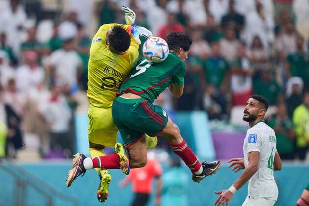 RECORD DATE NOT STATED FIFA World Cup, WM, Weltmeisterschaft, Fussball Qatar 2022 Saudi Arabia vs Mexico (L-R), Mohammed Alowais of Arabia and Raul Jimenez of Mexico during the game Saudi Arabia vs Mexican national team, Nationalteam (Mexico), Corresponding to Group C of the FIFA World Cup Qatar 2022, at Lusail Stadium, Lusail, Doha, on November 30, 2022. <br><br> (I-D), Mohammed Alowais de Arabia y Raul Jimenez de Mexico durante el partido Arabia Saudi vs Seleccion Nacional Mexicana (Mexico), correspondiente al Grupo C de la Copa Mundial de la FIFA Qatar 2022, en el Estadio Lusail, Lusail, Doha, el 30 de noviembre de 2022. LUSAIL DOHA QATAR Copyright: xCristianxdexMarchenax 20221130_17247