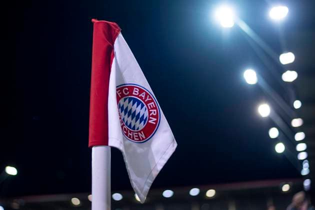 Iconic corner flag with FC Bayern crest, GER, FC Bayern Muenchen vs Benfica Lisbon, UEFA Football Women Champions League, Matchday 6, Season 2022 2023, 21 12 2022 GER, FC Bayern Muenchen vs Benfica Lisbon, Football Women Champions League, Matchday 6, Season 2022 2023, 21 12 2022 Muenchen Copyright: xEibner Memmlerx EP_MMR