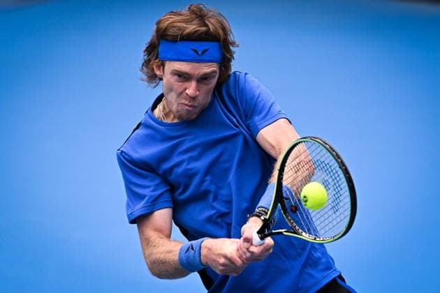 Mandatory Credit: Photo by James Gouley Shutterstock (13716770h) Andrey Rublev in action during his second round match Australian Open, Day Four, Tennis, Melbourne Park, Melbourne, Australia - 19 Jan 2023 Australian Open, Day Four, Tennis, Melbourne Park, Melbourne, Australia - 19 Jan 2023 Copyright: xJamesxGouley Shutterstockx 13716770h