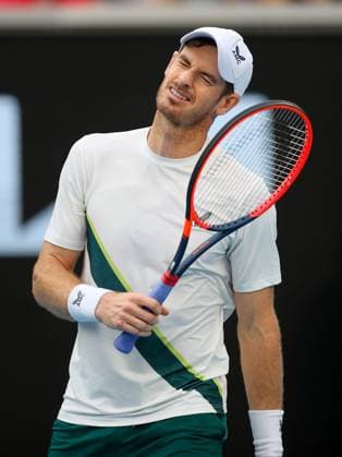 Mandatory Credit: Photo by Ella Ling Shutterstock (13728748cw) Andy Murray of GBR frustrated Australian Open, Day Six, Tennis, Melbourne Park, Melbourne, Australia - 21 Jan 2023 Australian Open, Day Six, Tennis, Melbourne Park, Melbourne, Australia - 21 Jan 2023 Copyright: xEllaxLing Shutterstockx 13728748cw