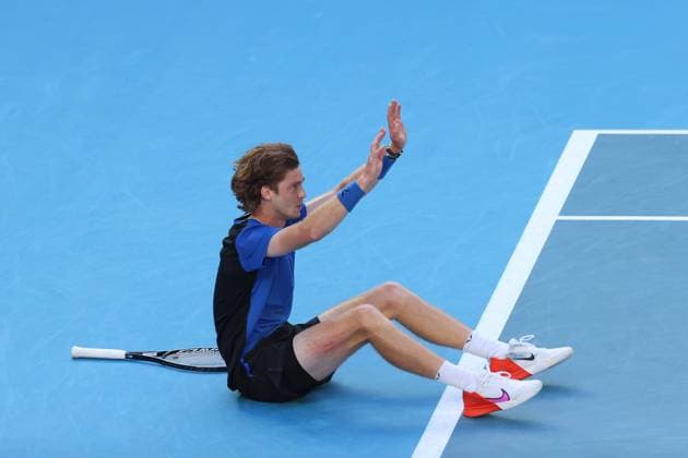 Mandatory Credit: Photo by Ella Ling Shutterstock (13729779ca) Andrey Rublev of Russia celebrates Australian Open, Day Eight, Tennis, Melbourne Park, Melbourne, Australia - 23 Jan 2023 Australian Open, Day Eight, Tennis, Melbourne Park, Melbourne, Australia - 23 Jan 2023 Copyright: xEllaxLing Shutterstockx 13729779ca