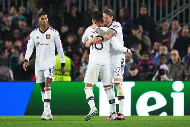 Mandatory Credit: Photo by Bagu Blanco Pressinphoto Shutterstock (13770557ax) Manchester United, ManU players celebrating the 1-1 FC Barcelona, Barca v Manchester United, UEFA Europa League, Play-off, 1st leg. Football, Spotify Camp Nou Stadium, Barcelona, Spain - 16 Feb 2023 Editorial use only FC Barcelona v Manchester United, UEFA Europa League, Play-off, 1st leg. Football, Spotify Camp Nou Stadium, Barcelona, Spain - 16 Feb 2023 Editorial use only Copyright: xBaguxBlanco Pressinphoto Shutterstockx 13770557ax