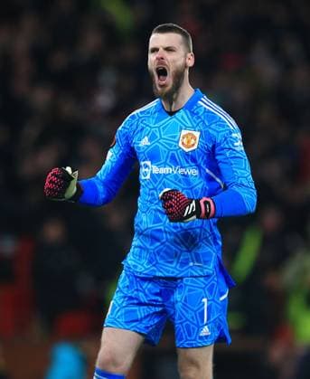 Sport Bilder des Tages Mandatory Credit: Photo by Matt West Shutterstock (13775740ar) Manchester United, ManU goalkeeper David De Gea celebrates at the end of the game Manchester United v Barcelona, UEFA Europa League, Play-Off Round, Second Leg, Football, Old Trafford, Manchester, UK - 23 Feb 2023 EDITORIAL USE ONLY No use with unauthorised audio, video, data, fixture lists, club league logos or live services. Online in-match use limited to 120 images, no video emulation. No use in betting, games or single club league player publications. Manchester United v Barcelona, UEFA Europa League, Play-Off Round, Second Leg, Football, Old Trafford, Manchester, UK - 23 Feb 2023 EDITORIAL USE ONLY No use with unauthorised audio, video, data, fixture lists, club league logos or live services. Online in-match use limited to 120 images, no video emulation. No use in betting, games or single club league player publications. Copyright: xMattxWest Shutterstockx 13775740ar