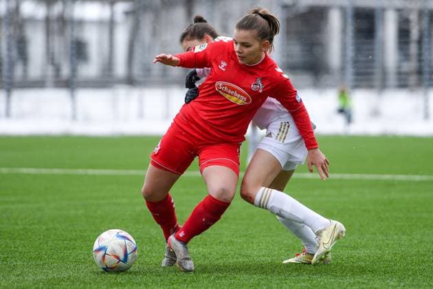 v li Antonia Langshausen Cologne, 2 Antonia Dehm FCB, 15 in duel, duel, tackle, dynamics, action, action, 26 02 2023, Munich Germany , Football,2 Women Bundesliga, FC Bayern Munich II 1 FC Cologne II, DFB DFL REGULATIONS PROHIBIT ANY USE OF PHOTOGRAPHS AS IMAGE SEQUENCES AND OR QUASI VIDEO xslx