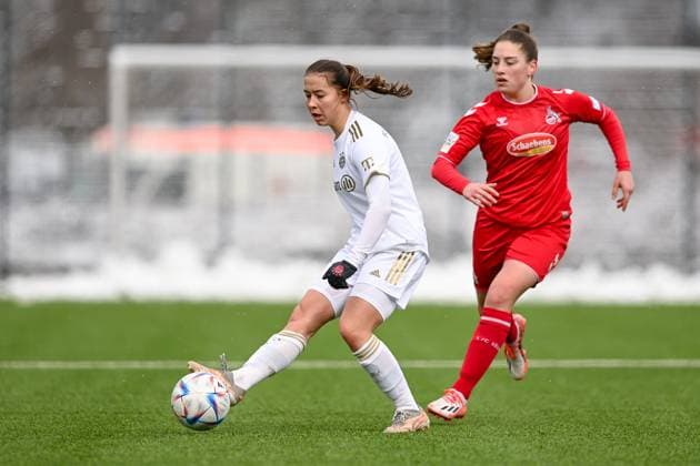 v li Amelie Schuster FCB, 8 Leonie Krump Cologne, 6 in duel, duel, tackle, dynamic, action, action, 26 02 2023, Munich Germany , Football,2 Women Bundesliga, FC Bayern Munich II 1 FC Cologne II, DFB DFL REGULATIONS PROHIBIT ANY USE OF PHOTOGRAPHS AS IMAGE SEQUENCES AND OR QUASI VIDEO xslx