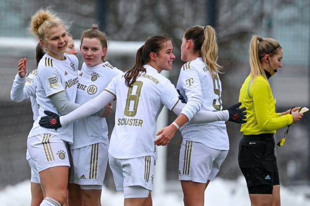 FC Bayern players celebrating the goal, celebrating the goal, celebrating the goal, celebrating the goal to 2 0 by Fiona Gaißer FCB, 22 1 v li , optimistic, action, action, 26 02 2023, Munich Germany , Soccer,2 Women Bundesliga, FC Bayern München II 1 FC Köln II, DFB DFL REGULATIONS PROHIBIT ANY USE OF PHOTOGRAPHS AS IMAGE SEQUENCES AND OR QUASI VIDEO xslx