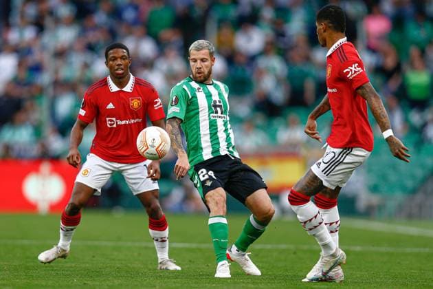 Mandatory Credit: Photo by Pressinphoto Shutterstock (13830498p) Aitor Ruibal of Real Betis and Tyrell Malacia, Marcus Rashford of Manchester United, ManU Real Betis v Manchester United, UEFA Europa League, Round of 16, 2nd leg. Football, Benito Villamarin Stadium, Sevilla, Spain - 16 March 2023 Editorial use only Real Betis v Manchester United, UEFA Europa League, Round of 16, 2nd leg. Football, Benito Villamarin Stadium, Sevilla, Spain - 16 March 2023 Editorial use only Copyright: xPressinphoto Shutterstockx 13830498p