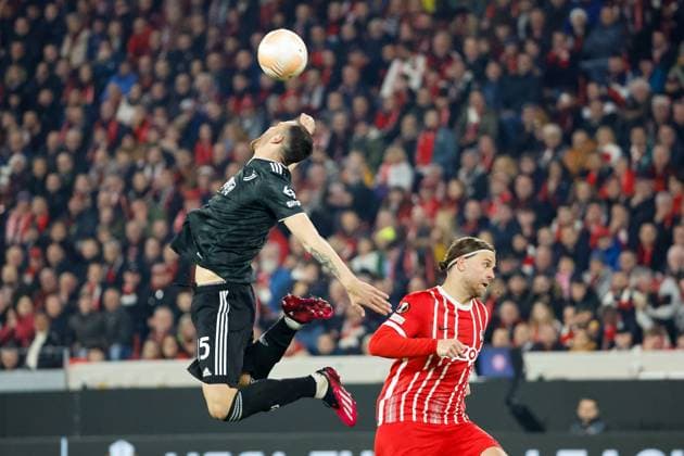 Federico Gatti Juventus Turin, 15 and Lucas Hoeler SC Freiburg, 09 in a header duel , GER, SC Freiburg vs Juventus Turin, football, UEFA Europa League, Round of 16, 16 03 2023 GER, SC Freiburg vs Juventus Turin, football, UEFA Europa League, Round of 16, 16 03 2023 Freiburg im Breisgau, Germany Copyright: xEibner-Pressefoto GrantxHubbsx EP_GHS