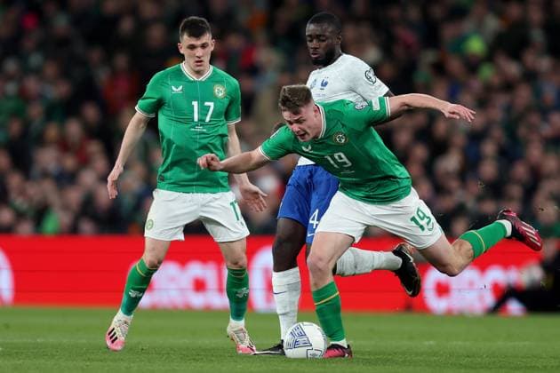 Mandatory Credit: Photo by Paul Greenwood Shutterstock (13847018o) Dayot Upamecano of France and Evan Ferguson of Republic of Ireland Republic of Ireland v France, UEFA European Championship, EM, Europameisterschaft 2024 Qualifying, Group B, Football, Aviva Stadium, Dublin, Ireland - 27 Mar 2023 EDITORIAL USE ONLY No use with unauthorised audio, video, data, fixture lists, club league logos or live services. Online in-match use limited to 120 images, no video emulation. No use in betting, games or single club league player publications. Republic of Ireland v France, UEFA European Championship 2024 Qualifying, Group B, Football, Aviva Stadium, Dublin, Ireland - 27 Mar 2023 EDITORIAL USE ONLY No use with unauthorised audio, video, data, fixture lists, club league logos or live services. Online in-match use limited to 120 images, no video emulation. No use in betting, games or single club league player publications. Copyright: xPaulxGreenwood Shutterstockx 13847018o