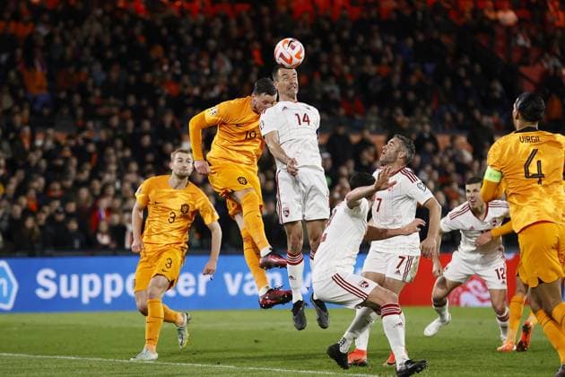 ROTTERDAM - (l-r) Matthijs de Ligt of Holland, Wout Weghorst of Holland, Roy Chipolina of Gibraltar, Kian Ronan of Gibraltar during the UEFA European Championship, EM, Europameisterschaft qualifying match between the Netherlands and Gibraltar at Feyenoord Stadion de Kuip on March 27, 2023 in Rotterdam, Netherlands. ANP PIETER STAM DE JONGE UEFA EURO, EM, Europameisterschaft,Fussball 2024 Qualifying Round 2022 2023 xVIxANPxSportx xxANPxIVx 465881649 originalFilename: 465881649.jpg