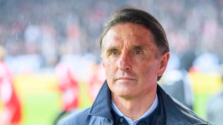 Bruno Labbadia VfB Stuttgart, coach , comes, goes, in interview with sky sport, GER, 1 FC Union Berlin vs VfB Stuttgart, Bundesliga, 26 Spieltag, Saison Spielzeit 2022 2023, 01 04 2023, DFL REGULATES PROHIBIT ANY USE OF PHOTOGRAPHS AS IMAGE SEQUENCES AND OR QUASI VIDEO, GER, Berlin, 1 FC Union Berlin vs VfB Stuttgart, 26 Spieltag, 1 Bundesliga, Spielzeit 2022 2023, 01 04 2023, Berlin Copyright: xUwexKoch Eibner-Pressefotox EP_UKH