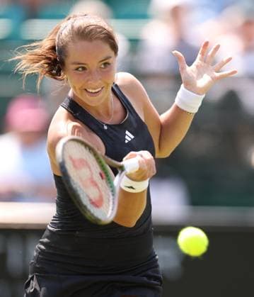 Mandatory Credit: Photo by Ryan Browne Shutterstock (13961283bd) Jodie Burrage of Great Britain. Rothesay Open, Day Two, Tennis, Nottingham Tennis Centre, Nottingham, UK - 13 Jun 2023 Rothesay Open, Day Two, Tennis, Nottingham Tennis Centre, Nottingham, UK - 13 Jun 2023 Copyright: xRyanxBrowne Shutterstockx 13961283bd
