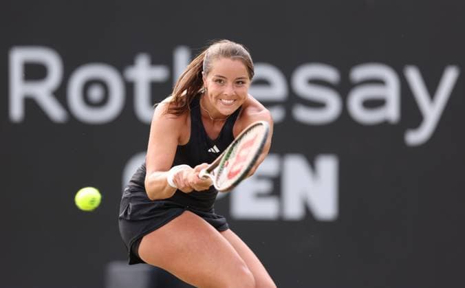 Mandatory Credit: Photo by Ryan Browne Shutterstock (13961299bt) Jodie Burrage of Great Britain in her semi-final match against Alize Cornet of France. Rothesay Open, Day Six, Tennis, Nottingham Tennis Centre, Nottingham, UK - 17 Jun 2023 Rothesay Open, Day Six, Tennis, Nottingham Tennis Centre, Nottingham, UK - 17 Jun 2023 Copyright: xRyanxBrowne Shutterstockx 13961299bt
