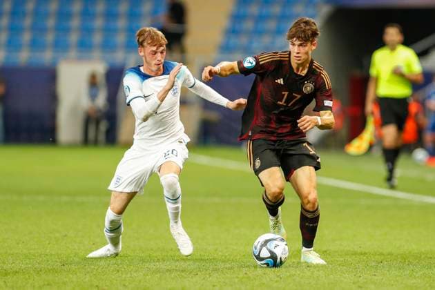 UEFA U21 European Championship, Germany England, 3 group match, 28 06 2023, Batumi Cole PALMER 20, England , Noah WEISSHAUPT 17, Germany, SC Freiburg , UEFA U21 European Football Championship in Romania and Georgia, Germany England, 3 group match, 28 06 2023, Batumi Copyright: xBEAUTIFULxSPORTS Meuselx